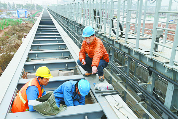 中国首条中低速磁浮铁路即将开通