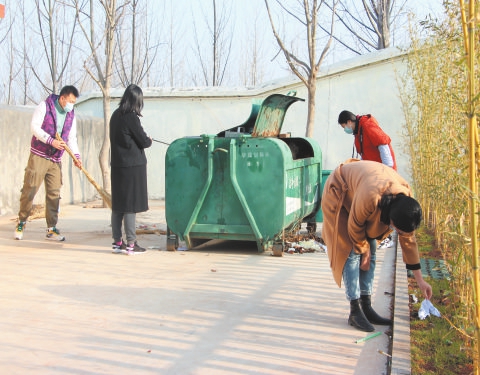 进建雷锋 咱们正在动做