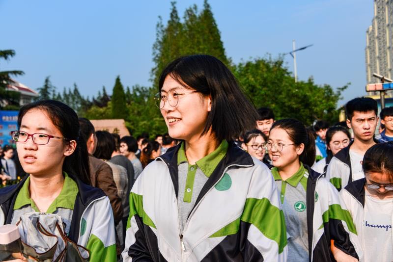 每日图片｜镜头下的高考